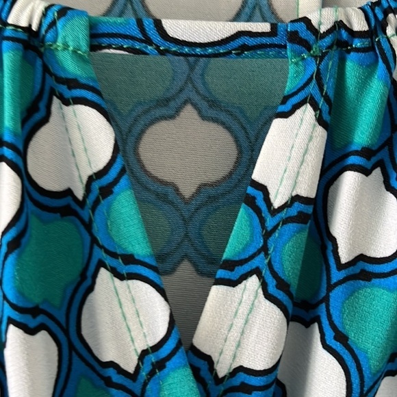 Laundry small capped sleeve dress. Size XL - Picture 4 of 9